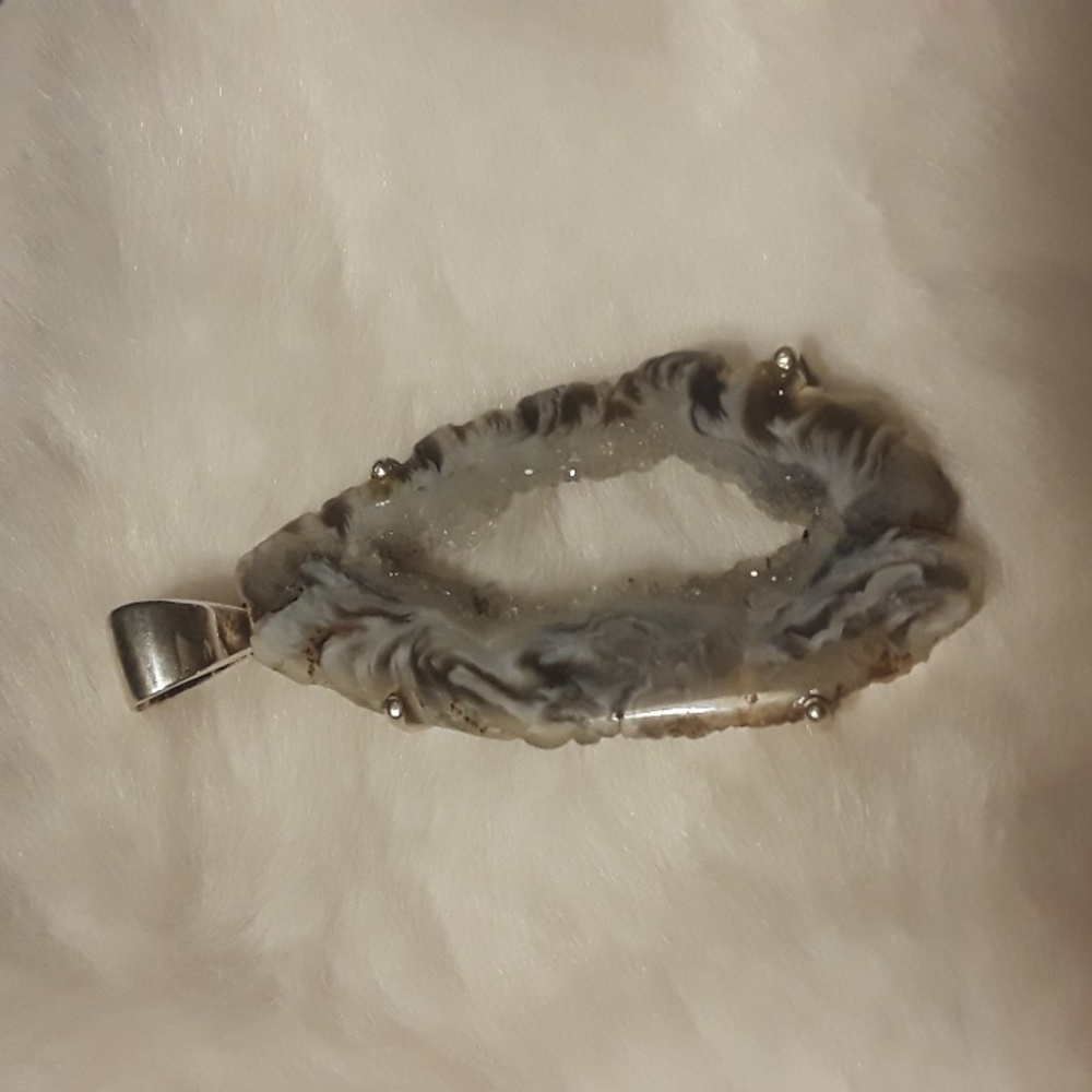 Geode Druzy Agate Slice Pendant .925 Sterling Silver Shimmer White Black Gray - Picture 10 of 11